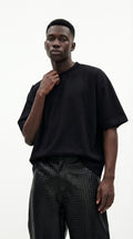 OVERSIZE BLACK HALF-SLEEVE T-SHIRT